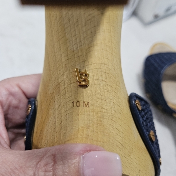 Veronica Beard Navy and Tan Mules - Picture 4 of 11